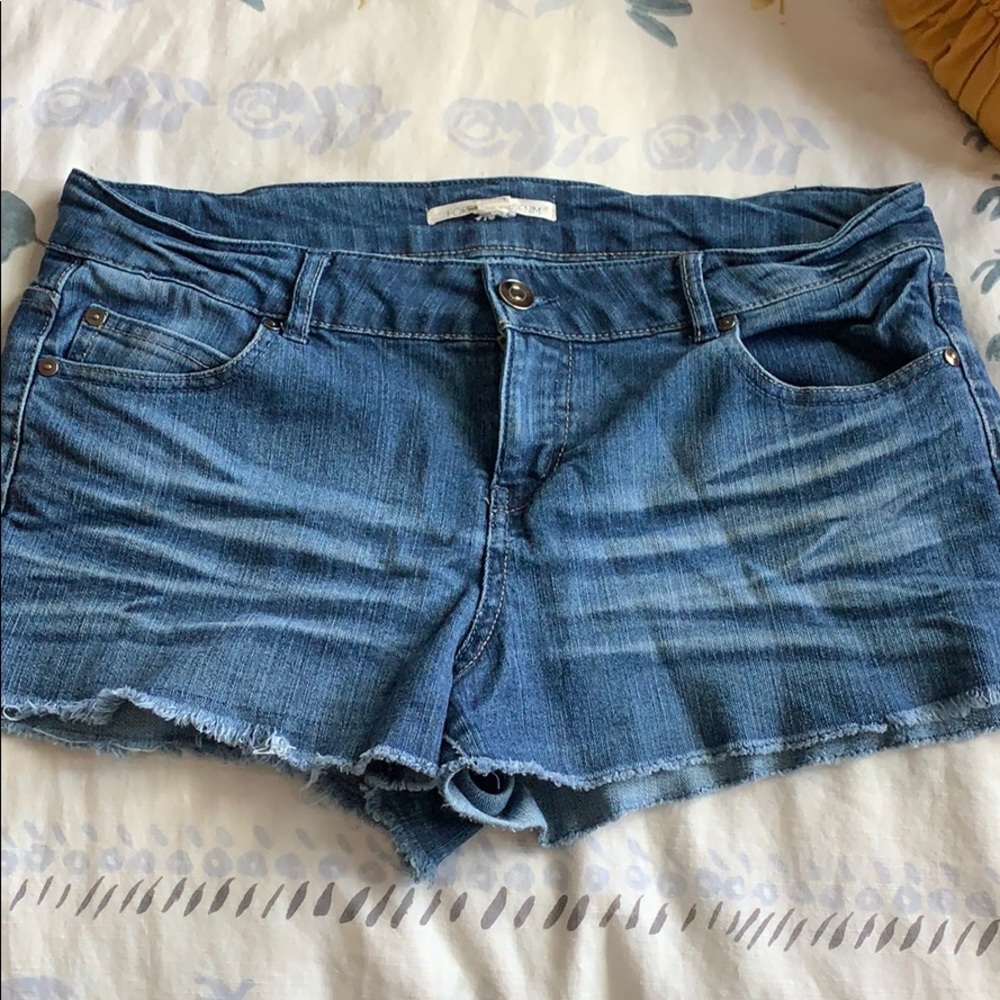 Forever21 Cut-Off Denim Shorts